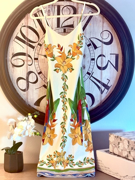 FARM Rio Dresses & Skirts - Farm Rio Rare Early Brazilian-Market Dress- Tropical Lily Printed Dress
